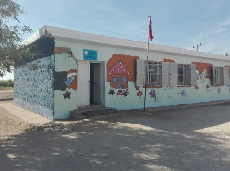 Konak İlkokulu Fotoğrafı