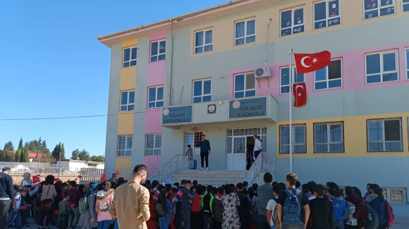 Yolaldi İlkokulu Fotoğrafı