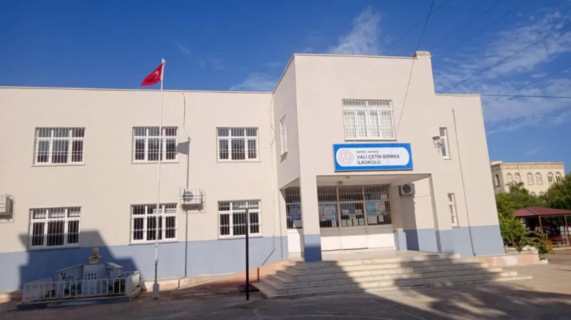 Mersin Vali Çetin Birmek İlkokulu - Mersin ilkokulları