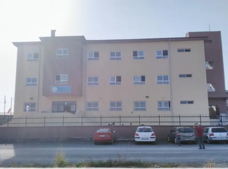 Mersin 50. Yıl İlkokulu - Mersin ilkokulları