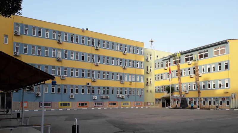 Mersin Mezitli Belediye İlkokulu - Mersin ilkokulları