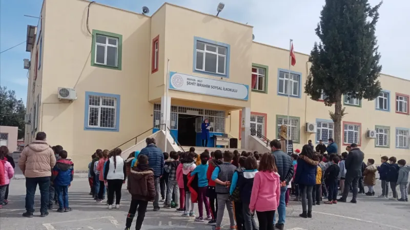Mersin Şehit İbrahim Soysal İlkokulu - Mersin ilkokulları