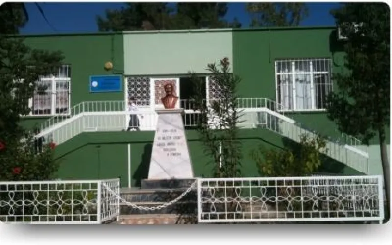 Karaisalı İlkokulu Fotoğrafı