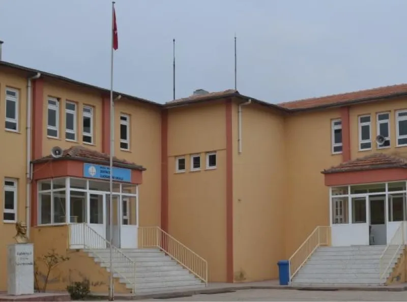 Derince İlkokulu Fotoğrafı