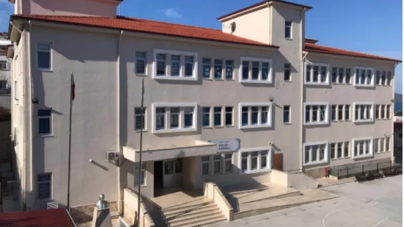 Güllük İlkokulu Fotoğrafı
