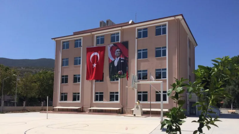 Muğla Şehit Erkan Karataş İlkokulu - Muğla ilkokulları