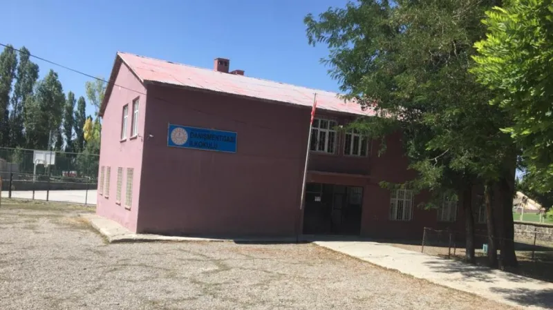 Muş Danişmentgazi İlkokulu - Muş ilkokulları