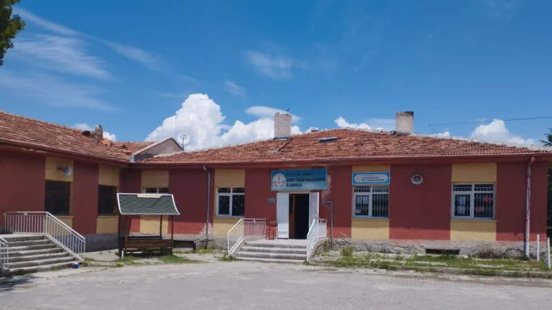 Nevşehir Şehit Ömer Halisdemir İlkokulu - Nevşehir ilkokulları