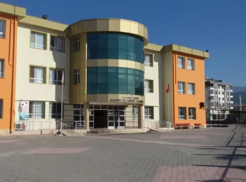 Osmaniye Mahmut Ali Kirmit İlkokulu - Osmaniye ilkokulları
