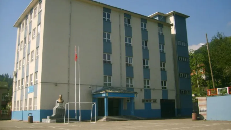 Rize Şehit Nedim Çalik İlkokulu - Rize ilkokulları