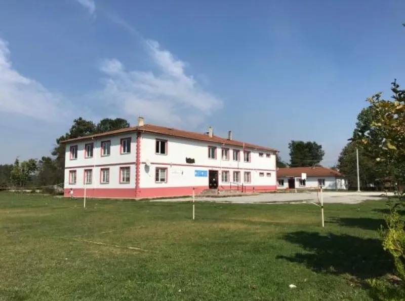 Sakarya Nahit Menteşe İlkokulu - Sakarya ilkokulları