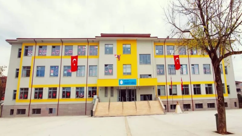 Sakarya Cumhuriyet İlkokulu - Sakarya ilkokulları