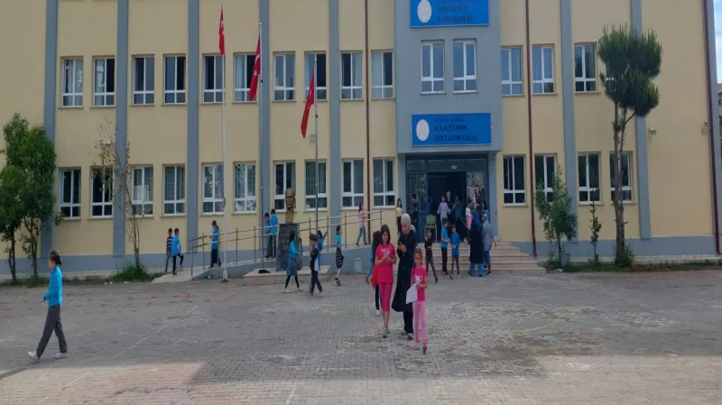Sakarya Hürriyet İlkokulu - Sakarya ilkokulları