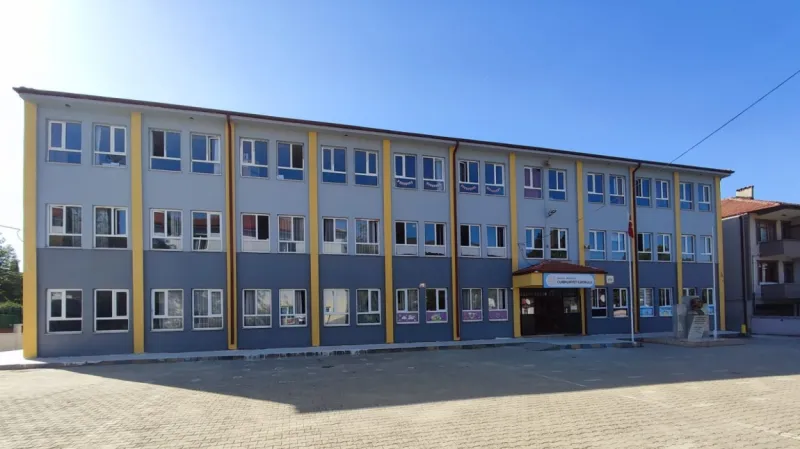 Sakarya Cumhuriyet İlkokulu - Sakarya ilkokulları