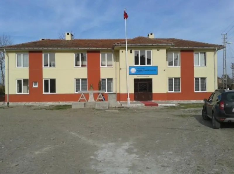Gazibeyli Özdemir Ataseven İlkokulu Fotoğrafı