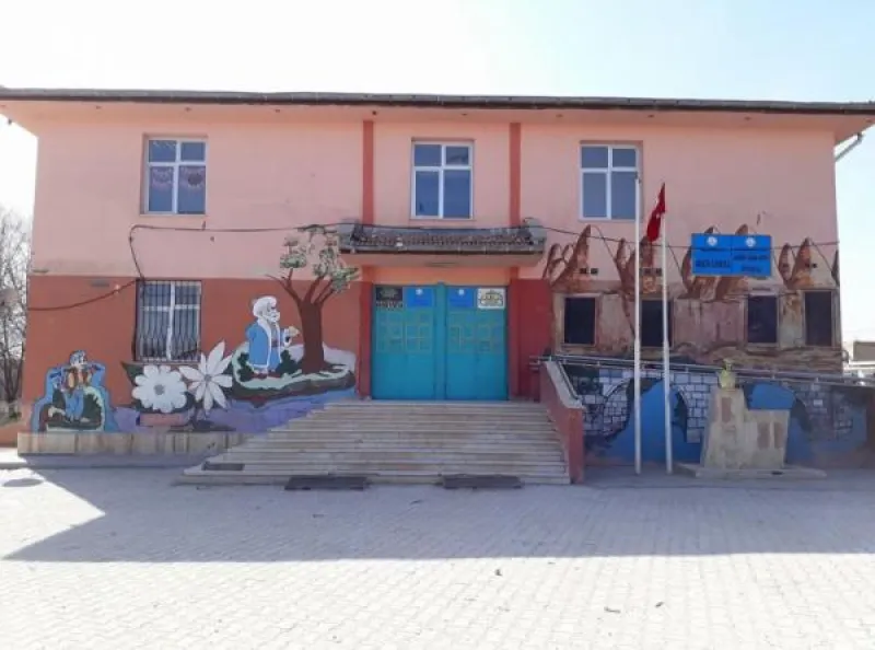 Arıkök İlkokulu Fotoğrafı