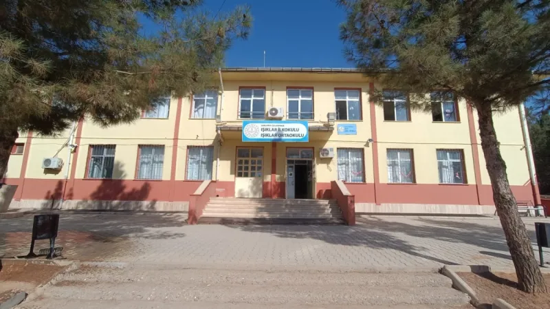 Işıklar İlkokulu Fotoğrafı