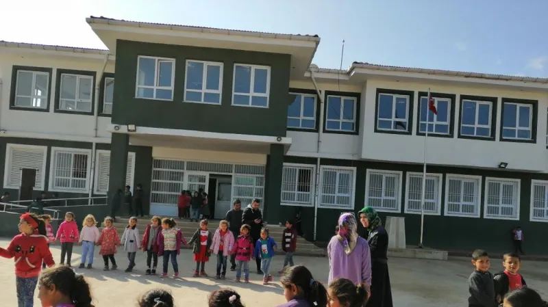 Muratlı Yunus Emre İlkokulu Fotoğrafı