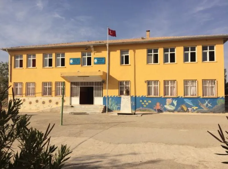 Damlasu İlkokulu Fotoğrafı