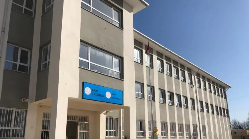 Arın İlkokulu Fotoğrafı