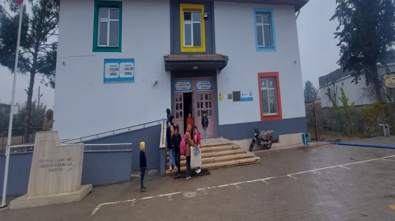 Büyük Ziyaret İlkokulu Fotoğrafı