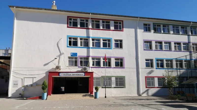 Gazi İlkokulu Fotoğrafı
