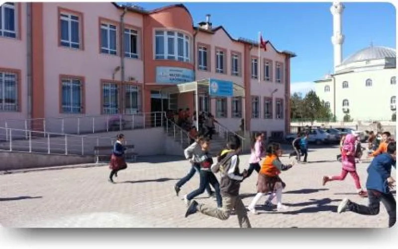 Sivas Necdet Şükriye Selen İlkokulu - Sivas ilkokulları