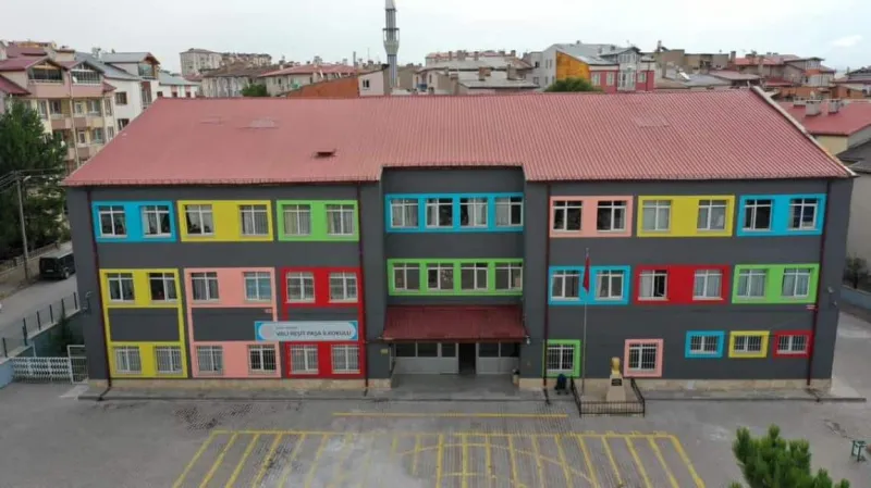 Sivas Vali Reşit Paşa İlkokulu - Sivas ilkokulları