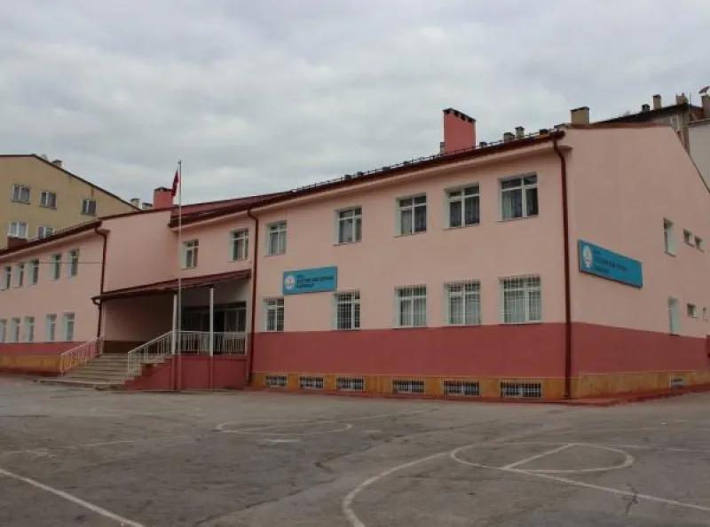 Sivas Süleyman Sami Kepenek İlkokulu - Sivas ilkokulları