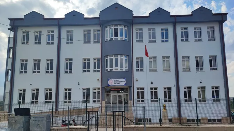 Sivas Güney Şehit Uzman Çavuş Sadettin Yazıcı İlkokulu - Sivas ilkokulları