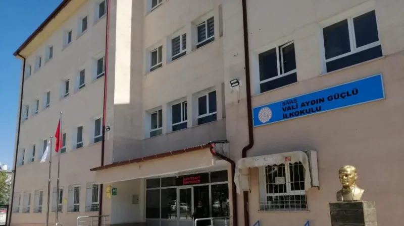 Sivas Vali Aydın Güçlü İlkokulu - Sivas ilkokulları