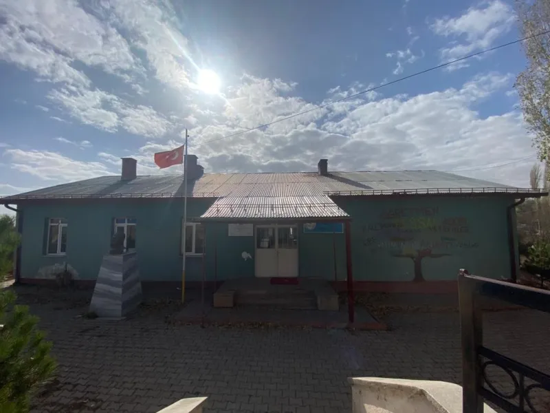 Sivas Doğanca İlkokulu - Sivas ilkokulları