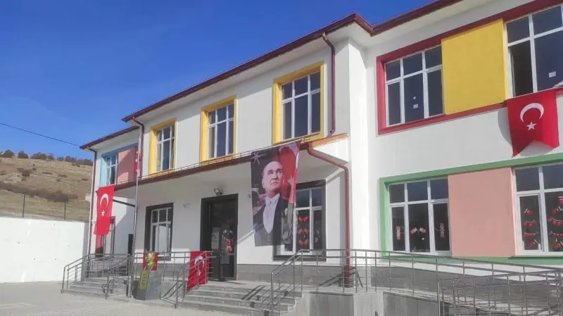 Sivas Alahacı İlkokulu - Sivas ilkokulları