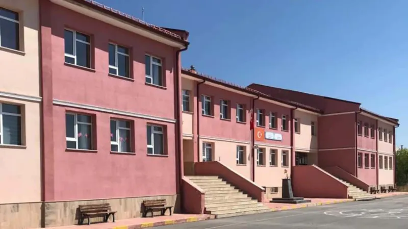 Sivas Demirçelik  İlkokulu - Sivas ilkokulları