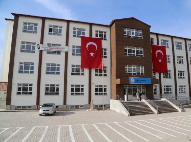 Sivas Muhsi̇n Yazicioğlu İlkokulu - Sivas ilkokulları