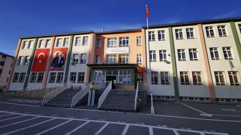 Sivas Fatih İlkokulu - Sivas ilkokulları