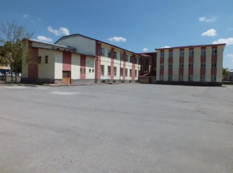 Sivas Namık Kemal İlkokulu - Sivas ilkokulları