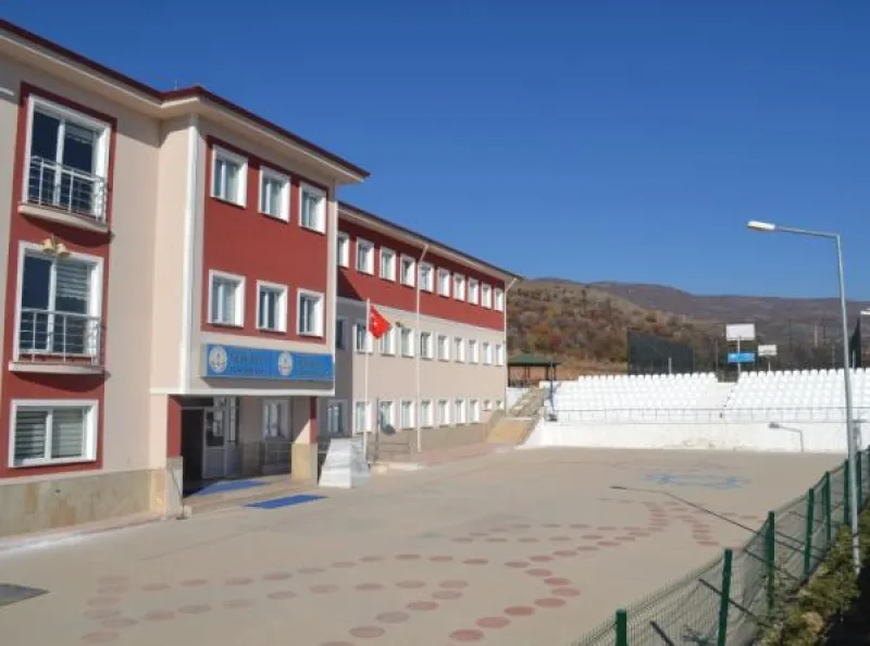 Tokat Güryıldız Şehitler İlkokulu - Tokat ilkokulları