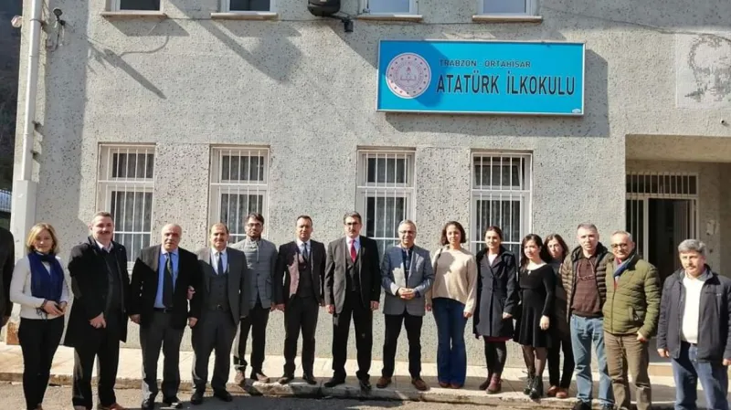 Trabzon Atatürk İlkokulu - Trabzon ilkokulları