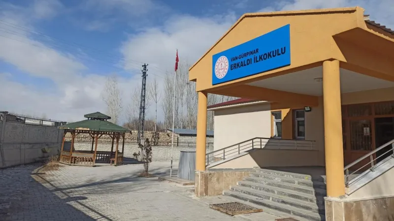 Erkaldı İlkokulu Fotoğrafı